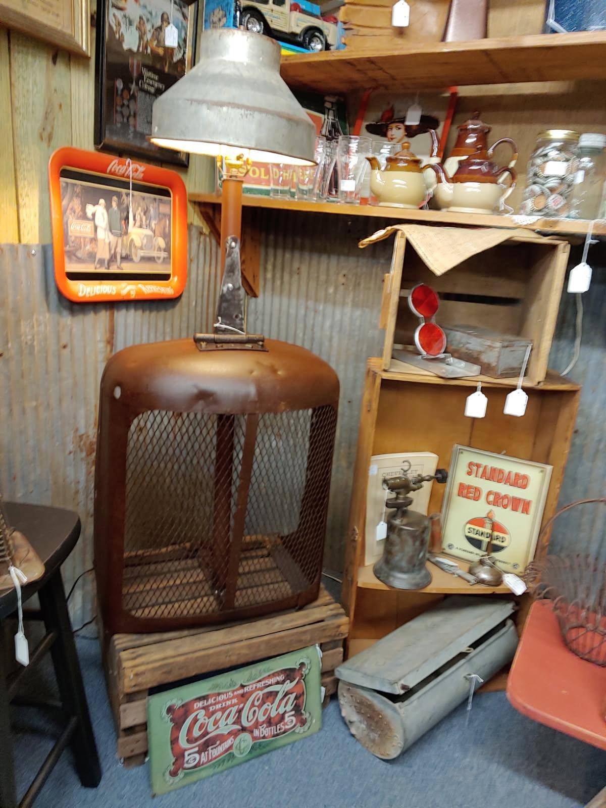 Camp Flea Market & Vintage Mall