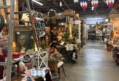 Freakin’Antiquin’ Antique Mall