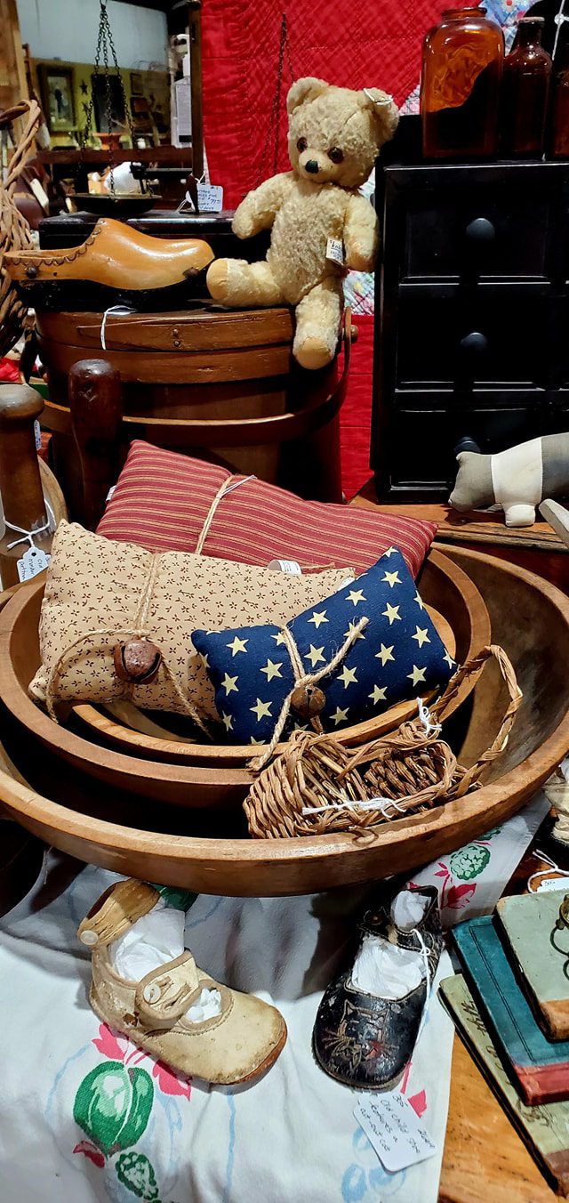 Route 66 Antiques & Marketplace