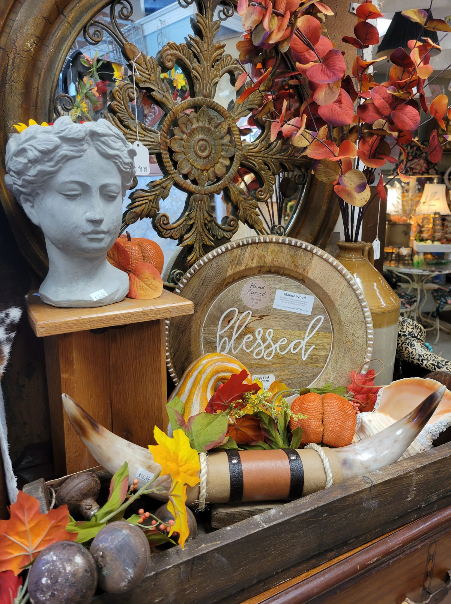 Mister Eclectic Vintage & Decor