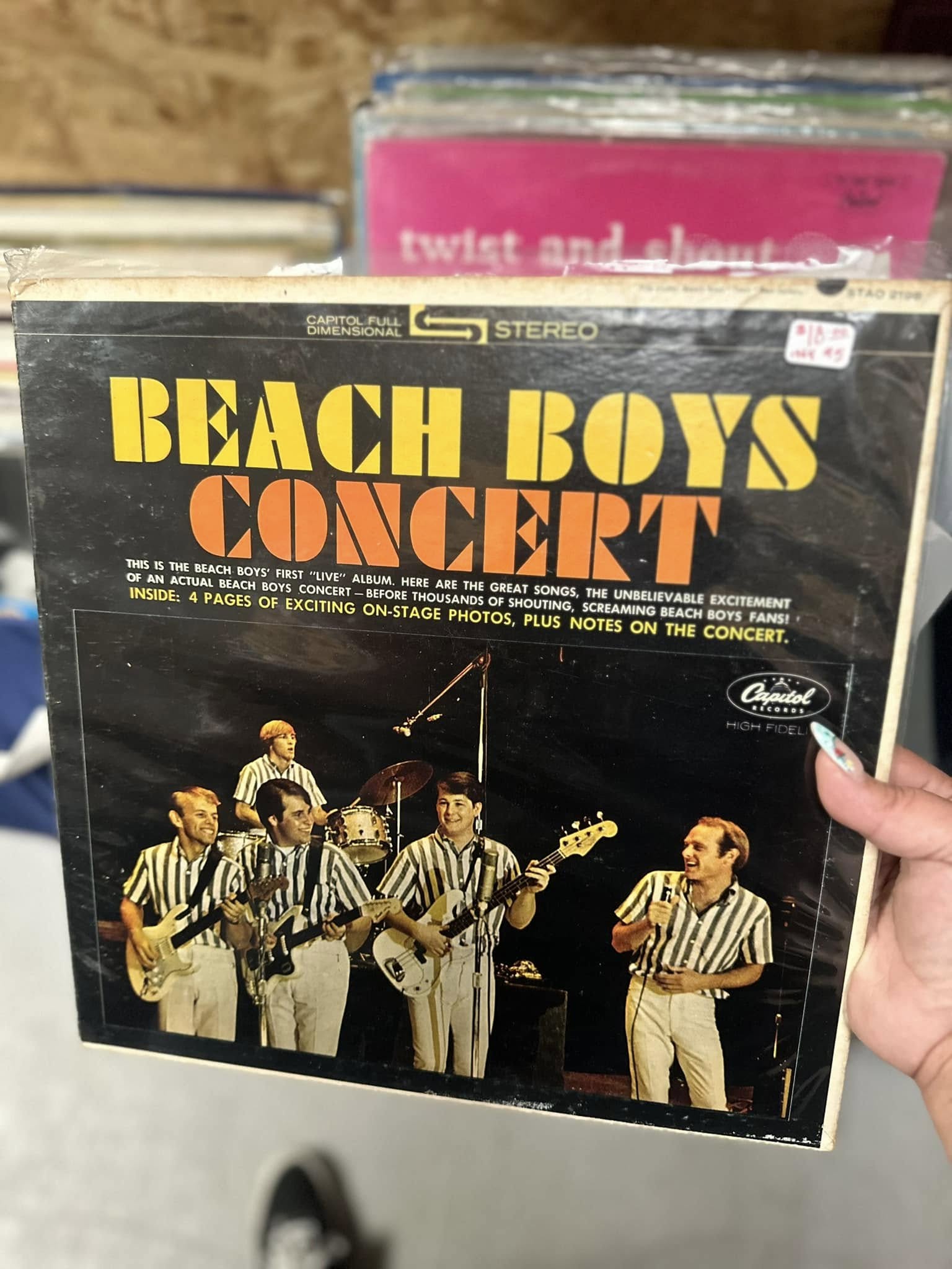 The Picket Fence Market & Antiques