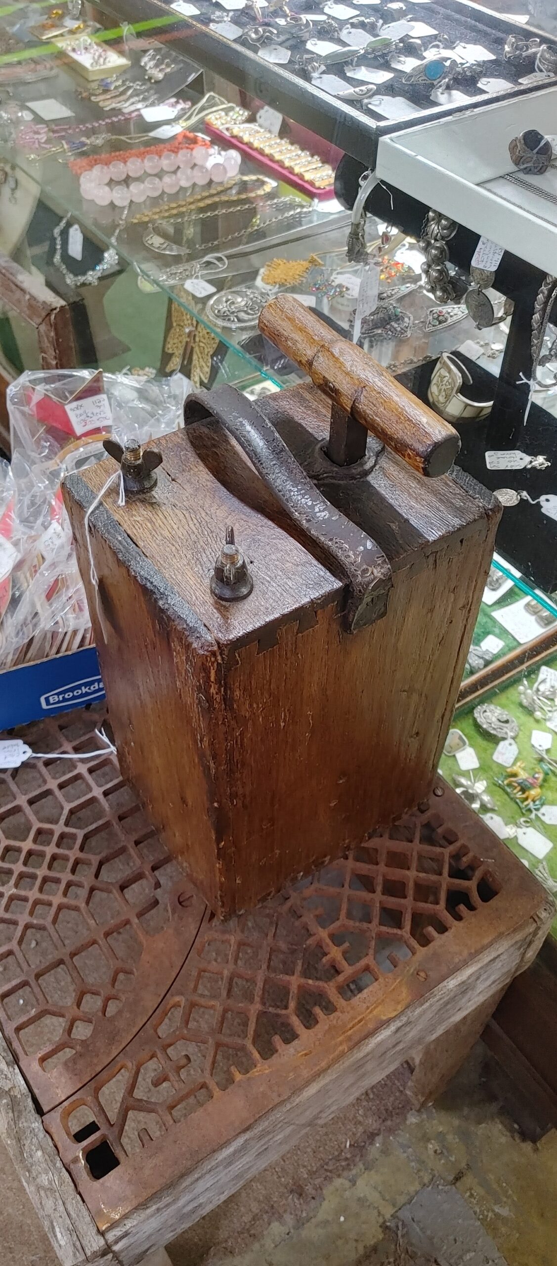 Ticknor’s Trade Fair Mall