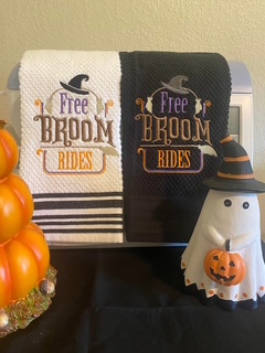 Halloween Assorted Themed Kitchen Towels