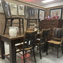 Middle Bridge Antiques