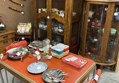 Middle Bridge Antiques