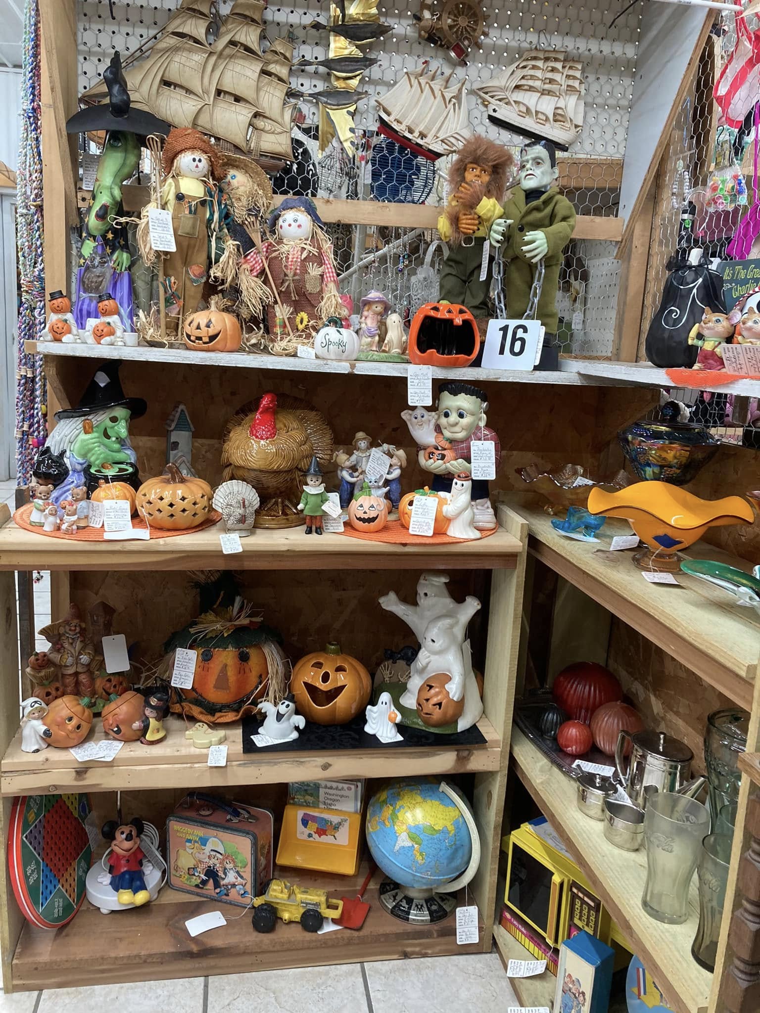 Old Wagon Flea Market