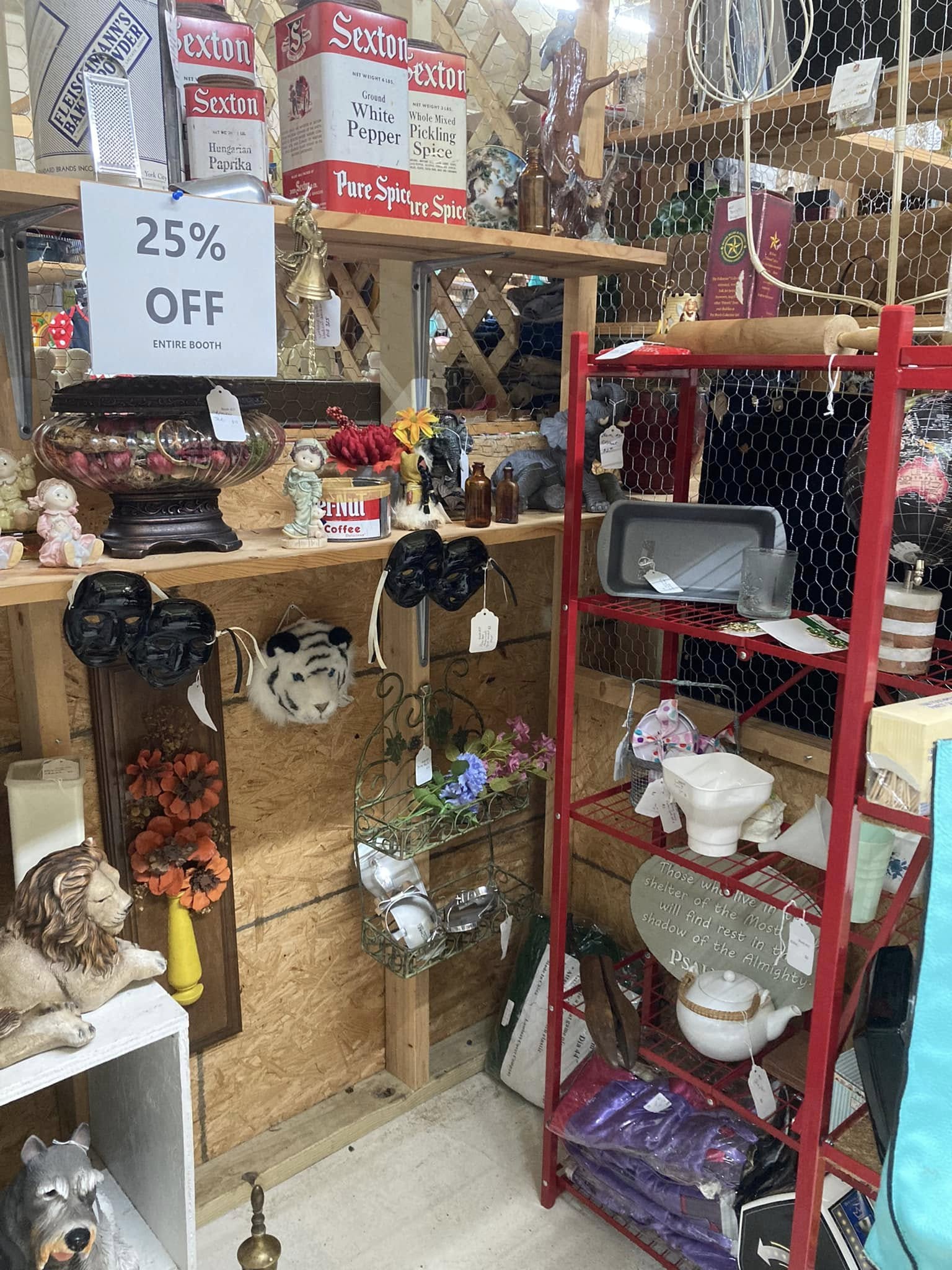 Old Wagon Flea Market