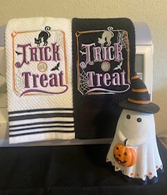 Halloween Assorted Themed Kitchen Towels