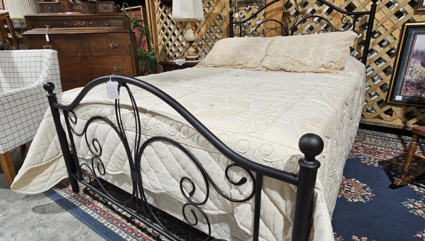 Country Classic Antiques