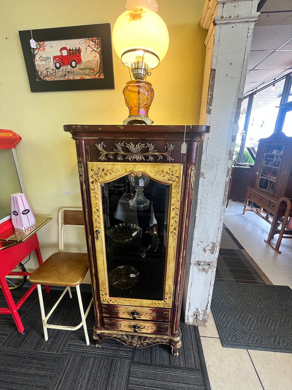 Miss Pearl’s Flea-tique