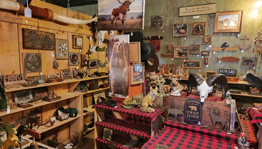 Ozark Antique Mall & Collectibles