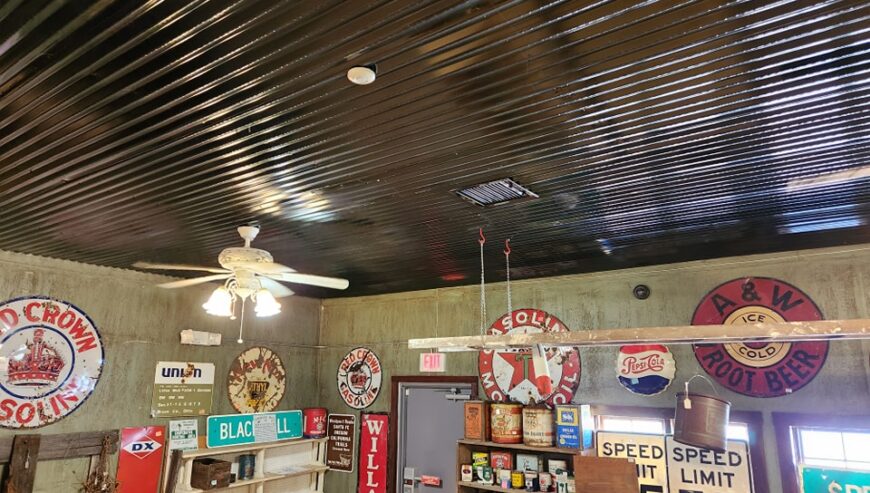 Ozark Antique Mall & Collectibles