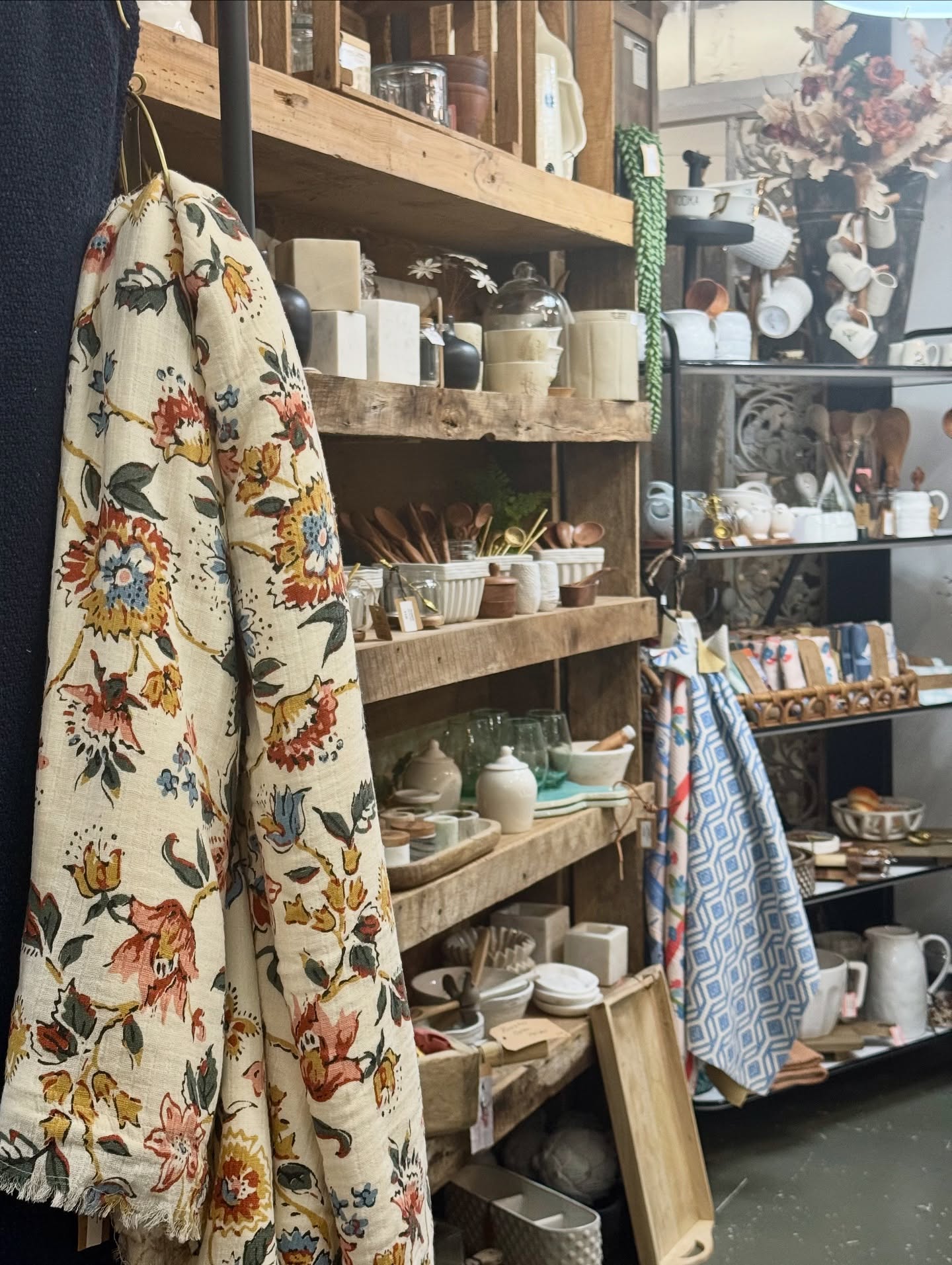 SweetPea’s Vintage & More