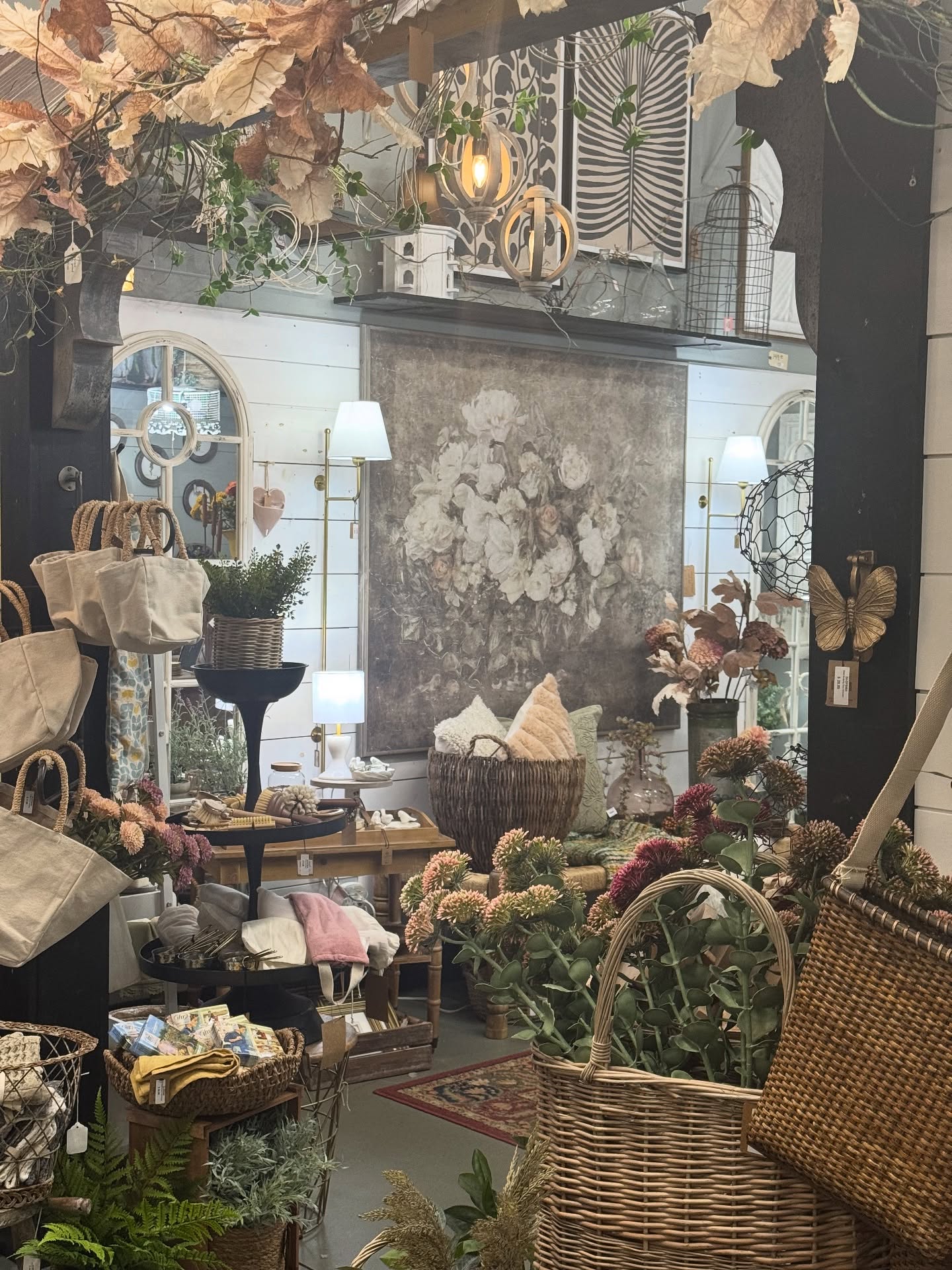 SweetPea’s Vintage & More