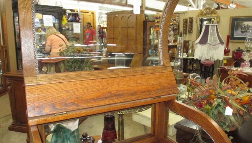 Valley 65 Antique Mall